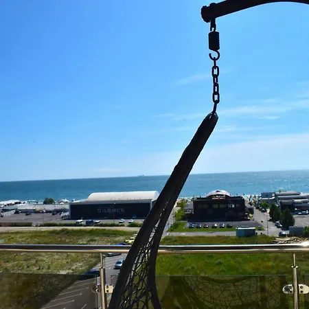 Sea View 公寓 马马亚